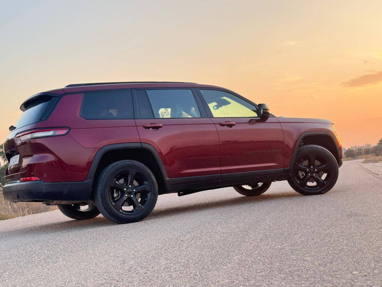 سلام عليكم
جيب موديل 2023
 السيارة 7 راكب   vip
 بيه بنيد فقط مصبوغ بدون دواخل 
صور حادث  خاص
فول موصفات رقم اربيل تريد تحويل تريد وكاله حاضر اني / السعر 265 بيه مجال بسيط /***********
