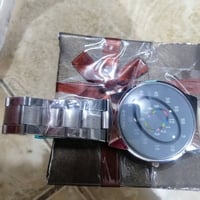 ساعة • للبيع