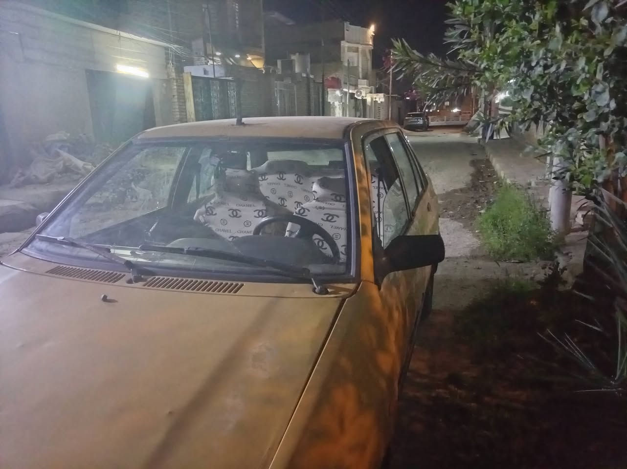 سلام عليكم سايبه 12كير مكينه حداديه مكفولات ميسان سنويه نافذه ب٢٢ راعيه موجود ميسان. السعر مليون اتصال ***********
