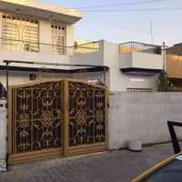 دار سكن للبيع مساحة 200 متر واقع حال ملك صرف يحتوي على 5 غرف نوم+حماما...