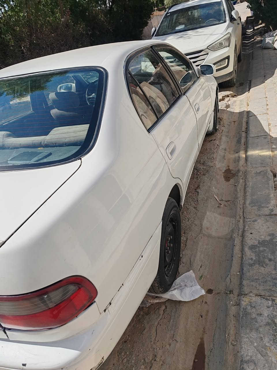 كرونا #يسرى بلادي #مامحور موديل 92 باسمي رقم انكليزي سنوية ل 30 مصبوغه عام  مكفوله من الكص ونقل جثه وكافة الاصوليات مكينه 1800 شرط المداور تبريد بووخ عندي نهاية الصيف وما سويته
السعر 55 وبيه مجال للشراي مكان النجف حي العسكري ***********
