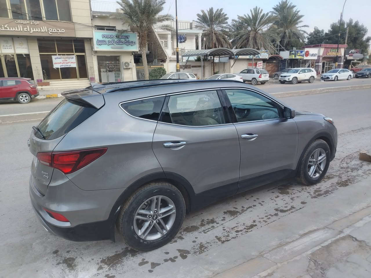 سنتافي وارد امريكي موديل ٢٠١٧ فور ويل محرك ٤ سلندر مامفتوح ماشية ٩٤الف بيها صبغ خشم بنيد بدون تبديل رقم بابل باسمي. العنوان الديوانية *********** السعر ١٤٨
