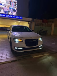 كرايسلر 300 • ٢٠١٧ • حله دبله البراهميه