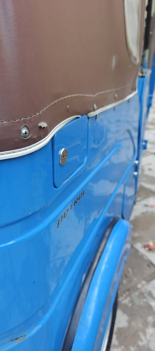 السلام عليكم تكتك للبيع موديل ٢٢ شهر ل ١١ رقم بابل نكليزي المكان بابل القاسم السعر ٨ و٤٠٠ الستفسار ***********
