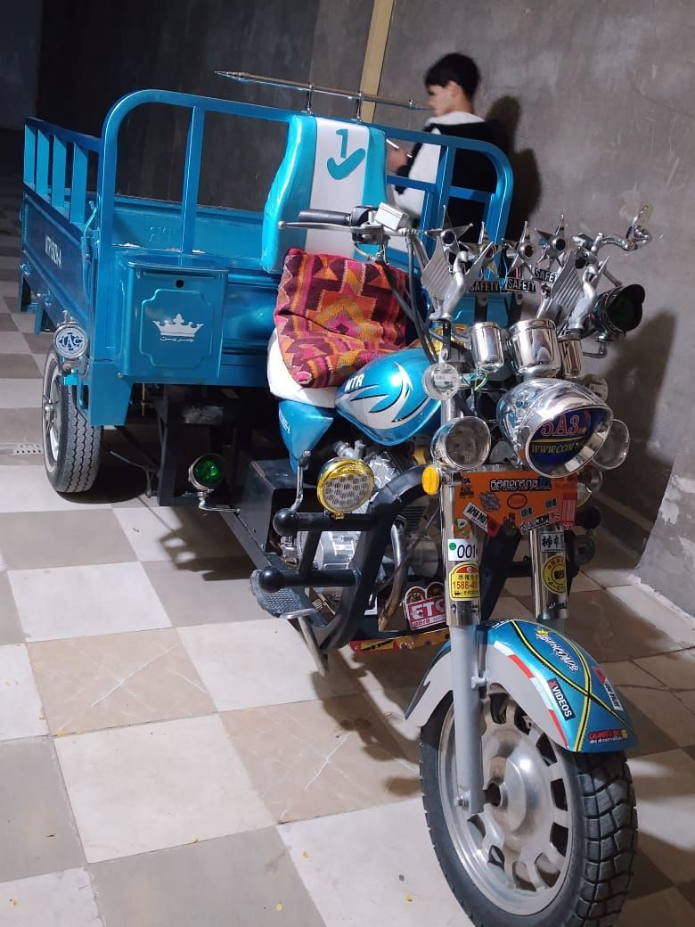 السلام عليكم شباب ستوته امتيار للبيع الستوته نضيفه مامفتوح برغي بيه ومحرك جديد امس شديته الشراي يجي خاص وهذه رقمي***********
