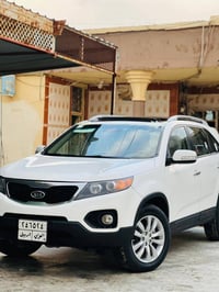 سورنتو ٢٠١٢ • ٧ راكب • ٦ سلندر