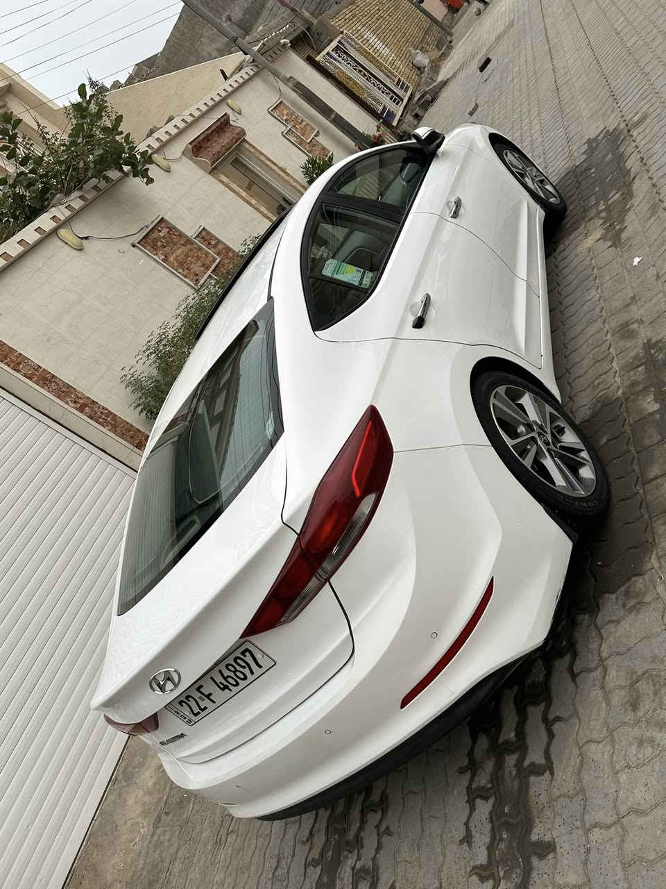 السلام عليكم
هونداي النترا مديل 2018 سوبر 
فول مواصفات فتحه تنته تبريد قطعتين وبعد معروفه مواصفات السوبر 
السياره كفاله عامه لابارد ولاصبغ بيهه مجرد تكحيلات كلش بسيطه شوفة عين سياره نضيفه والياخذهه بلعافيه عليه ماشيه 157 الف الرقم اربيل الجديد سنويه تنتهي ب2028 

السعر /168 ورقه وبيهه مجال بسيط وبخدمتكم
الرقم / ***********
الموقع / البصره _شط العرب
