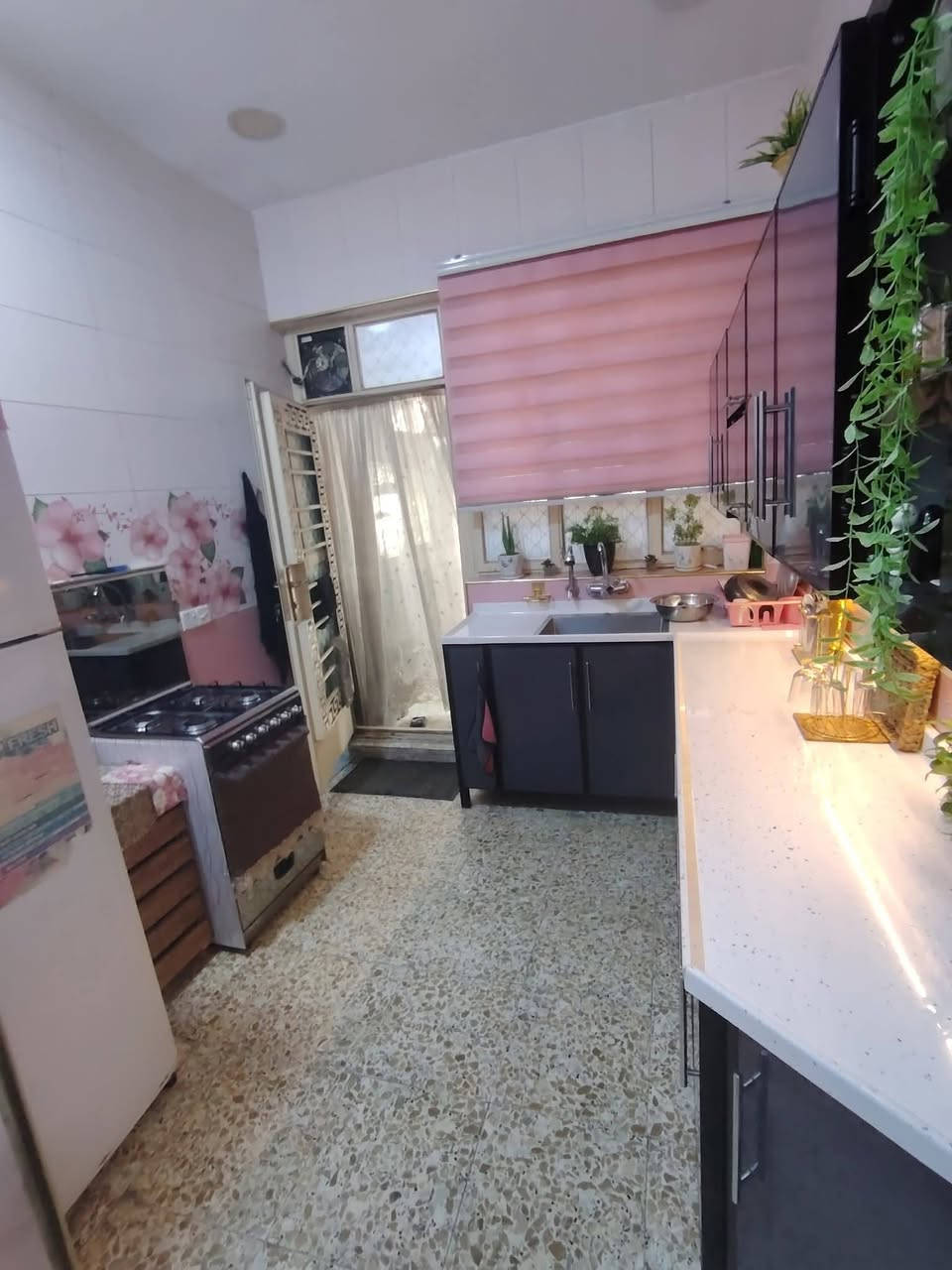 السلام عليكم بيت للبيع مساحة ٨٦ متر طابو زراعي سند 25 مكان الشرطة الخامسة قرب حسينيه السيدة رقية عليها السلام للإستفسار ***********
***********
