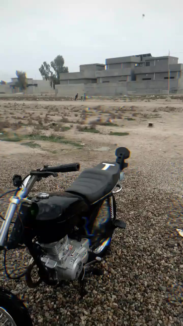 السلا عليكم شباب دراجه البيع شلعه ومعدل محرك خرس لعنوان ديالى دلى عباس  وهذه رقم ***********
