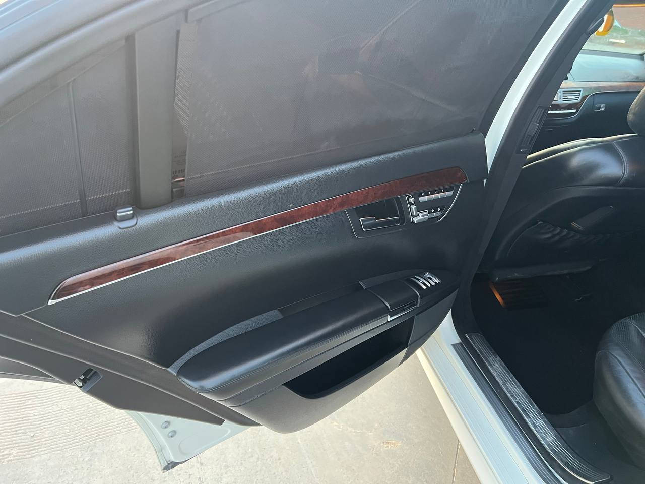 macrdes  bnez  S    CLAS  S550
السيارة بدون لوحات وهي من دبي
"أخبرني عن أسعار العقارات في دبي، فقط بشكل عام دون تفاصيل كثيرة."
تازە داخڵ بووی ساخ
کامل 2013
فول فول مواسە فات 
4کوشن ساردو گەرم
سەلاجە
دە رگاشە فت 
سندوق شە فت
5پەردە
چوپە کانی لۆکن
کوشن 26جوڵە
سە ماعە بیلاد 
4تایەوویلی amg
تە لە فۆن
تەبیرد مەرکەزی شاشە
کوشن مە ساج
کوشن سیسەم
فول فول ڤی ئای پی
کوشن هیتە ر
ساڵۆنسا بیلاد 
جام پۆڕۆڕایس 
کوشن مە ساج
کامل سپۆرت 
8پستۆنی 
نرخ91گە ڵا 
قە پات قە پات مواسەفات تنها نافڕیت 
لەقە ڵادزە یە سفر سفر لە هەمووعیراق یەک دانە ی ئاوخاوینی لێ نیە
***********
*********** السليمانية, العراق
