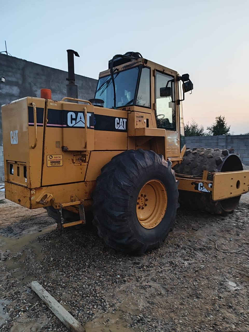 سلام عليكم 
حادله كتر بلر موديل ٢٠٠٠ محرك ٦ بم ونوزل 
ارقام وسنويه صلاح الدين تحويل 
مكاني البصره /***********
#حادلات
#معداتثقيله
