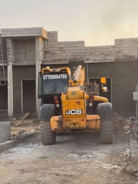 JCB سلايت • موديل ٢٠١١ • مشتغله ٩٠٠
