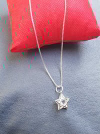 كلادة فضة • اكسسوار