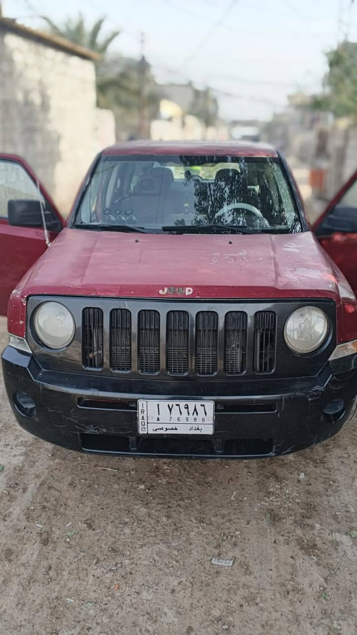 سلام عليكم من رخصه صاحب الكروب المحترم للبيع سياره جيب باتريوت مديل 2007 محور مكينه كورلا سياره شرط التحويل تدفئه تبريد تخم تاير بيع او مراوس حسب القناعه بسياره ادوات مكان بغداد ***********
