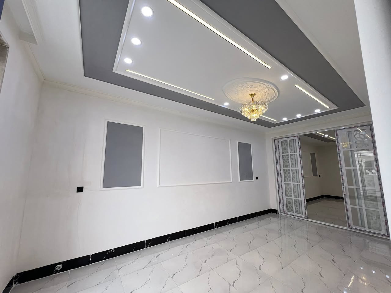 💥🎯#نرخی گونجاوە  ||#سعر مناسب VIP   
🏦#خانوو  تاپۆ   🌲مقابل شارع12متر 🌲 || لەموقیعی باش || فول كوالێتی || بۆفرۆشتن 
🌍#شوێن || هەولێر || گەڕەکی فةرمانبةران  ||نزيك شةقام ي كورنيش
🧱#ڕووبەری||  125 متر  125 متر 🌲    
🗄#پێک هاتوەلە||  4 ژوری نوستن مطبخ  وطبخ عمل و 2 هۆل و  دیوەخان 3 حمام   بیتونە 
💰#نـــرخ   
📠#بۆ پەیوەندی کردن
📴فایبر واتساب***********
📴اسيا***********
ـــــــــــــــــــــــــــــــــــــــــــــــــــــــــــــــــــــــــــــ
🏦#بيتين_200متر160متر___شارع12_طابوو__  🌲🌲  ||موقع ممیز  || فول موصفات   || للبیع قريب شارع كورنيش 
 🌍#الموقع ||  اربیل|| حي فةرمانبةران | 
🧱#المساحة || 125 متر 125  متر      
🗄#یتکون بیت || 4 غرفة نوم مطبخ  مطبخ عمل و ۲ صاله استقبال و 3 حمام بیتونە  
💰#الســعر   
📠#للاستفسار اتصلوا ........
📴فایبر واتساب***********
📴*********** اسيا

📞للتواصل
📸 السعر والصورة متوفرة على قناتنا الرسمية في التليكرام 👇
🔗 https://t.me/bashdarsleman445
تابعنا الان وشوف احدث العقارات يوميا ع الصفحه الرسميه في فيسبوك
🔗https://www.facebook.com/share/1HPVCGBVGS/?mibextid=wwXIfr

📞 تواصل مباشر واتساب أو اتصال:
📱 ***********
📱 ***********

#عقارات_اربيل #شقق_للبيع_اربيل #بيو_لبيع_اربيل  #فلل_للبيع_اربيل #مجمعات_سكنية_اربيل
 #عقارات_كردستان  
#استثمار_عقاري_اربيل #عقارات_بغداد_سليمانية_اربيل  #عقارات_شمال_العراق  

⬅️ الأسعار والصور داخل القناة… لا تفوّت الفرصة

تابعنا الان وشوف احدث العقارات يوميا 🏘️
https://t.me/bashdarsleman445
