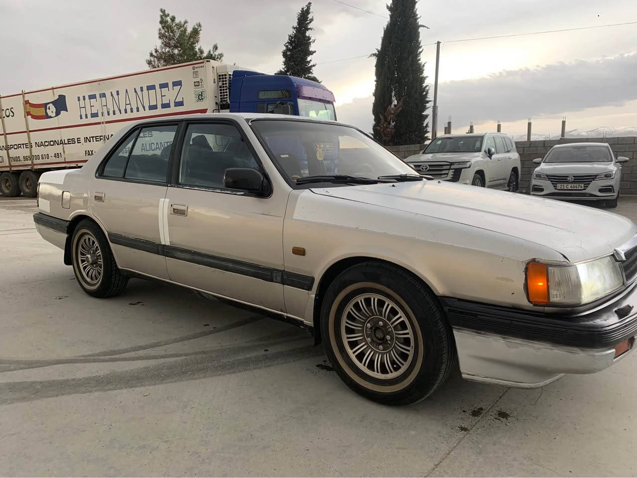 سەرەتا بە ناوی خوای گەورە
مازدا ٩٢٩ 
مۆدێل ١٩٩١
گێڕ و مەکینەی بەطە 
گێڕ ئۆتۆماتیک
گێڕ و مەکینەی بە شەرت 
تەبرید و گەرمی بە شەرت 
٤ تایە و ویلی لۆک
قفل مەرکەزی جام کارەبا 
رەقەم سلێمانی سەنەوی ٦ مانگە بەسەرچوە
بەشەرتی تەحویل و غرامە
موس و بڕاوە و وەرگەڕاو بە شەرت
کامل کارەبای مەزبوتە و بەشەرت
شاشە ئایپادە و لایت زینۆنە
سەیارەکە کامل جایز و مەزبوتە ماشەلای لێبێت
شوێن سلێمانی 
سعری ٤٠ وەرەقە و معمالەیەکی کەم 
ڕەقەم مۆبایل و واتسئاپ و فایبەر
0️⃣7️⃣7️⃣2️⃣2️⃣4️⃣2️⃣5️⃣2️⃣6️⃣2️⃣
*********** السليمانية, العراق
