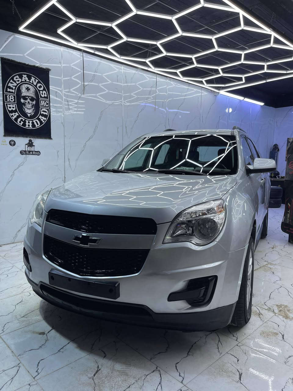 شوفر كوينس موديل 2010رقم بغداد مشروع وطني سياره جاهز من كلشي تبريد حداده ماشيه 240  مكاني بغداد م الصدر السعر 88وبيهه مجال بسيط. للاتصال ***********
