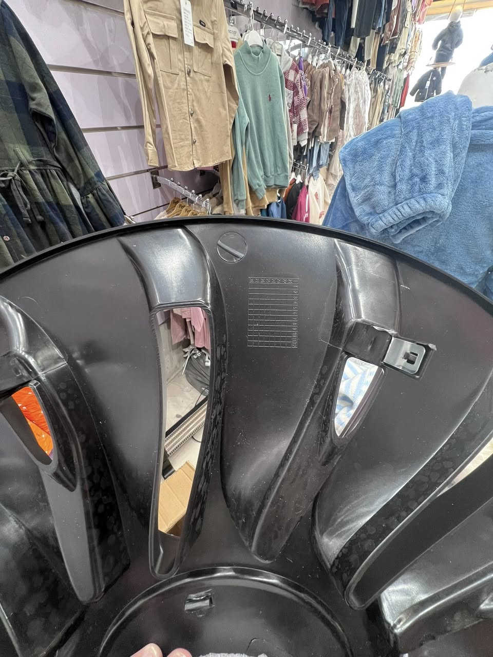 يالله اخوان متوفو كب مال سياره ماعرف ياسياره ٤ قطعه    سعر ٢٠ الف


**إذا كنت صاحب هذا الإعلان وتريد حذفه لأي سبب، رجاءا أرسل رسالة إلى الدعم الفني**