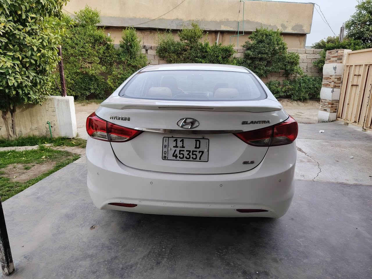 سلام عليكم النترا 2012 خليجي
بغداد رقم الجديد تحويل ثاني يوم  فول موصفات بصمه كامره شاشه بلاديه اشير بل مري البواب بصمه محرك 1800 داخل لونين بيها البنيد مصبوغ وبارد بل قليل السعر 112$ بيها مجال بسيط العنوان بغداد حي الجهاد منطقه المكاسب ***********
***********
