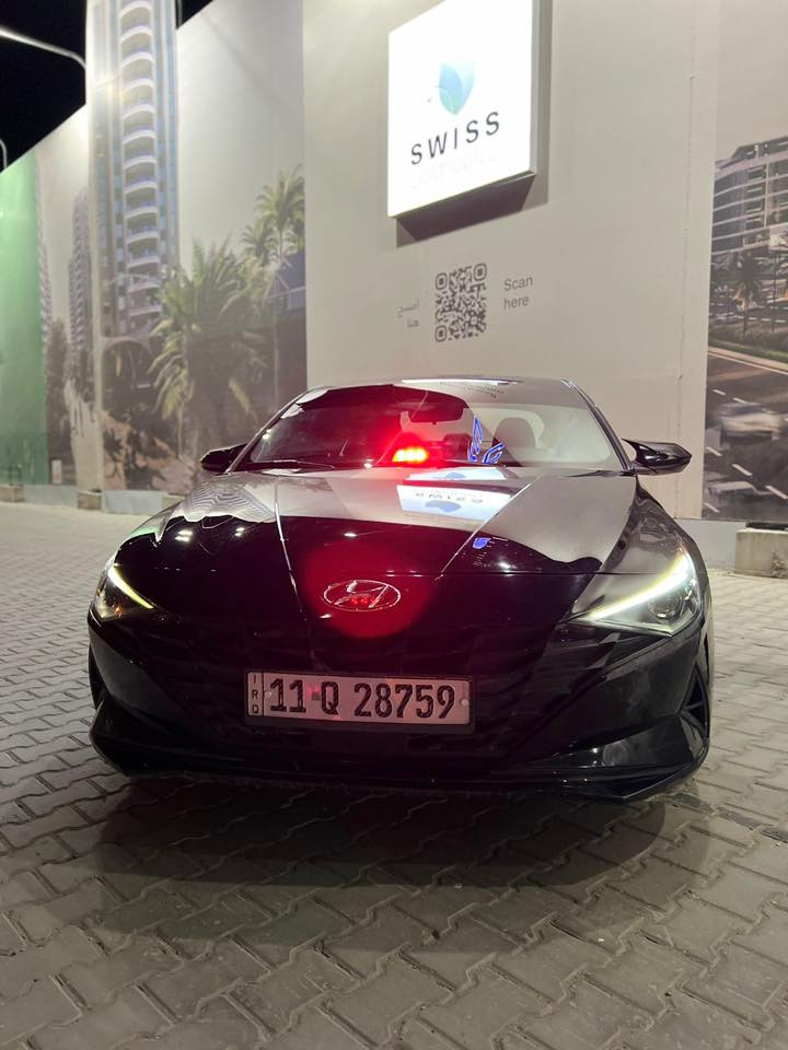 سلام عليكم النترا2023 امريكي مكينة 2000 دوش ماشية 59 شاشات ديجتال تدفئة كشنات لد نهاري تحكم مقود جهتين رادار امامي حساسات امامية خلفية جانبية بصمة ابواب وجنطة وتشغيل تبريد بيانو بيها جاملغات خلفية وجنطة من امريكا وهنا صار بيها خشم جاملغ وبنيد بارد شي كلش قليل بل خشمم ***********
