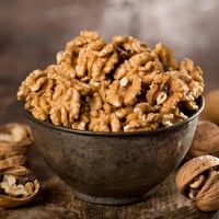 لب جوز • قلب أبيض • كمية محدودة