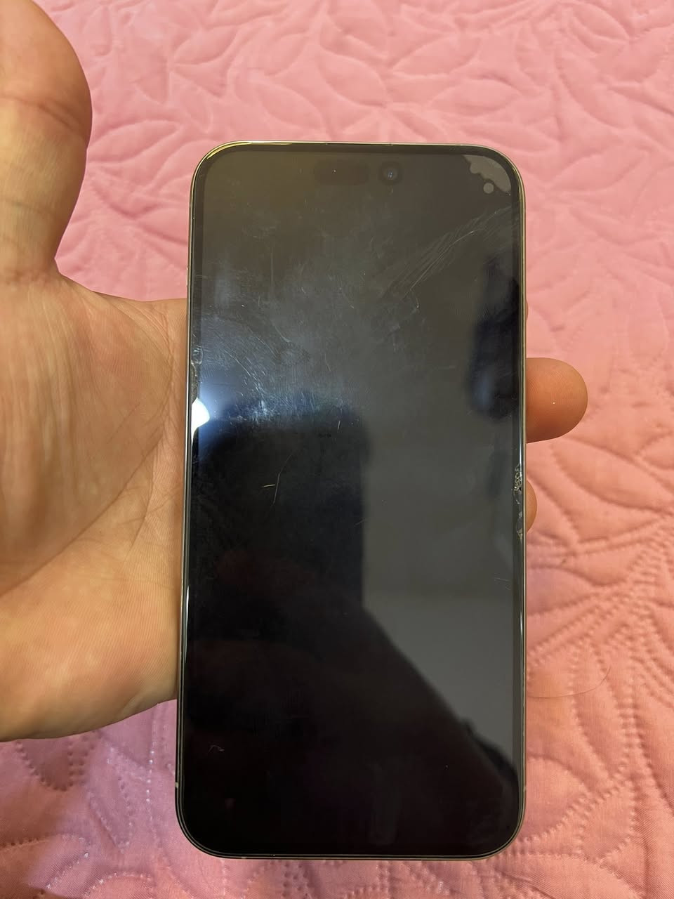 ايفون 15 بروماكس بطاريه 86
بي فطر صغير بالضهر سعر مليون 
***********
