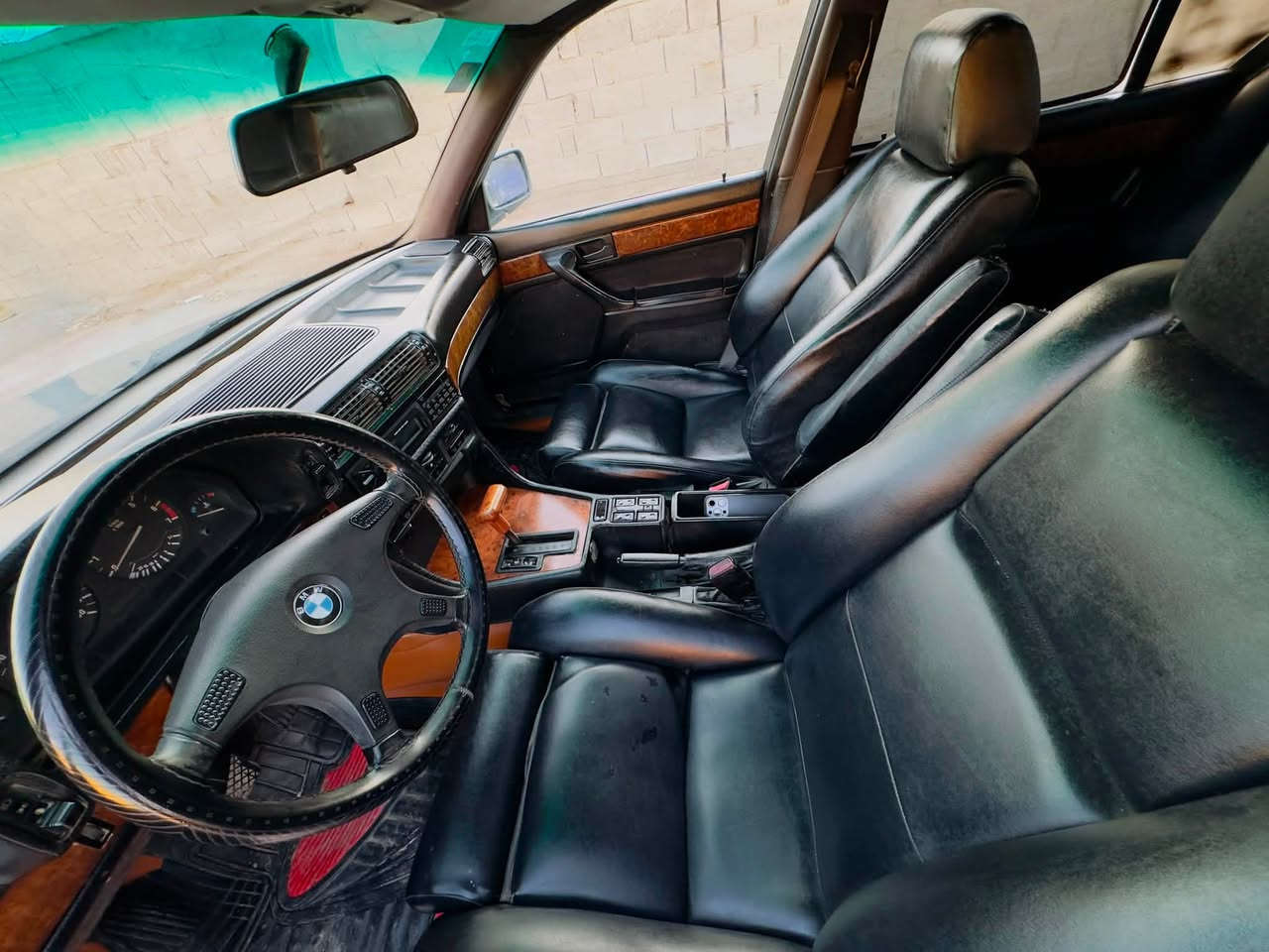 سلام عليكم اخوان. للبيع Bmw حجم 735 ، 6 سلندر رقم بغداد دولي   موديل 90اصل .السيارة نضيفة جداً  وجاهزه  مكينه گير أنضاف  ومكفولات صدر امامي خلفي ايضآ أنضاف كهربأياته شغالة وعلا بلاد مكفوله من لضرر صبغ جماليه فقط مواصفات فتحة ، تبريد قطعتين امامي خلفي شغال كشنات جلد تدفئة كشنات دبل كمبيوتر دبل جكمجه دبل مروحه   جام كهربائي غرفه صاج  بيع فقط السعر 57وبيه مجال بسيط لشراي
***********
***********
