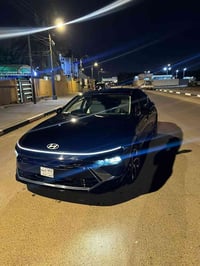 سوناتا 24 بيع مستعجل  3300 كيلو اخو الزيرو مواصفات sel   كفالة عدا بار...
