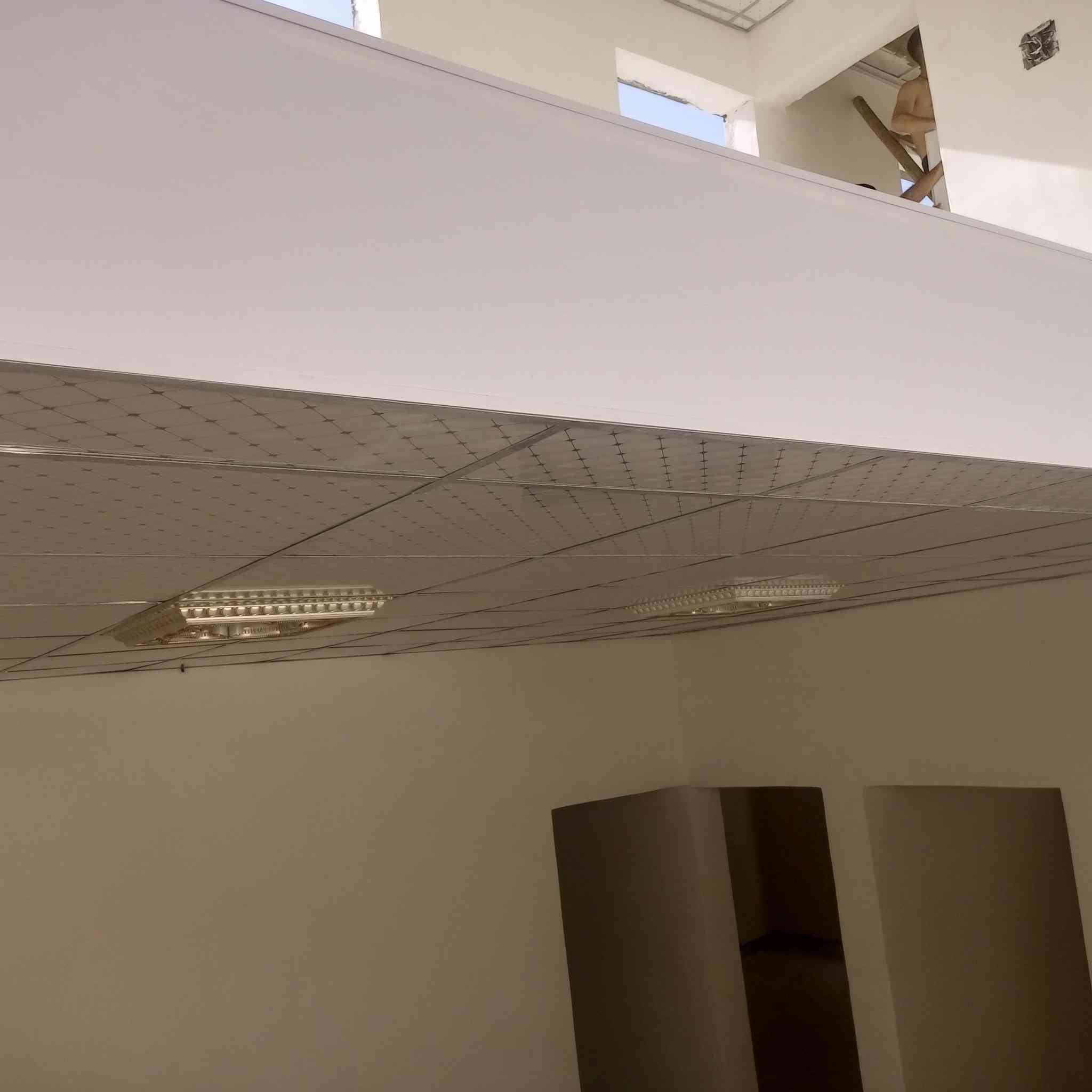 بلاش ..😘..بلاش .كادر عمل بشرط اليزر
☎️***********☎️اسعار العمل بلاش ⚒️للعلم مستعدون العمل داخل وخارج كركوك
صبغ خارجي داخلي عمل ،😍فلين داخلي خارجي😍
عمل 🤩سقوف ثانوية بجميع انواعة  🤩
🤯سقوف مغربية....بكل ديكوراتة 🤯
😍بديل الخشب والرخام ديكورات ....😍
