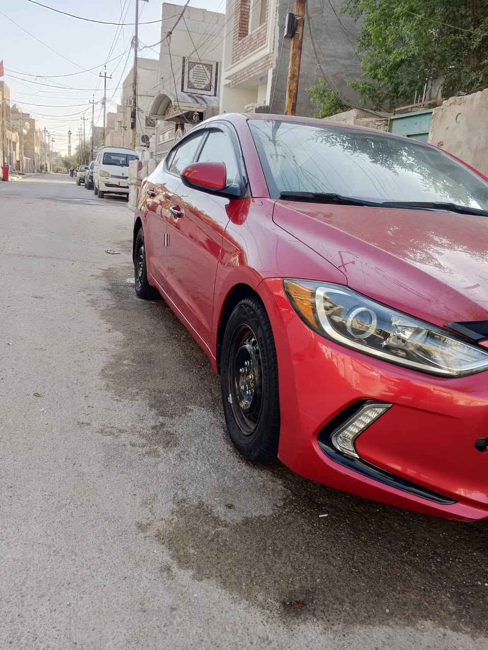 السلام عليكم النتره موديل17 سونرهه موجود ب منشور سياره بدون تبديل بدون صبغ وبدون معجون 
مكان السياره الشعب السعر 122
***********
