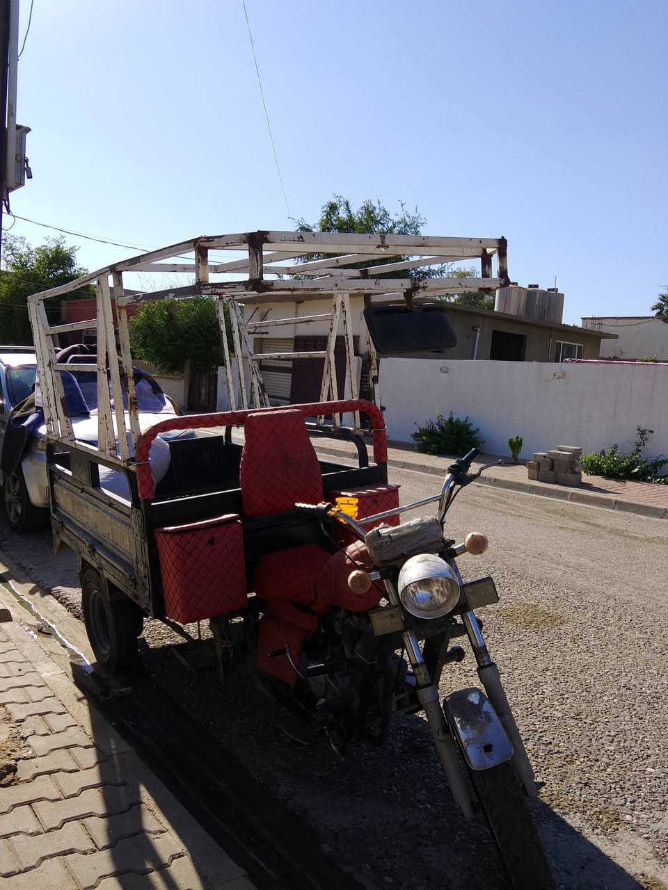 بيع مستعجل 650 بس بريك عاطل شرط الركبه والشاصي والباقي كدام العين تظرب هندل وتروح وين ما تريد ***********
