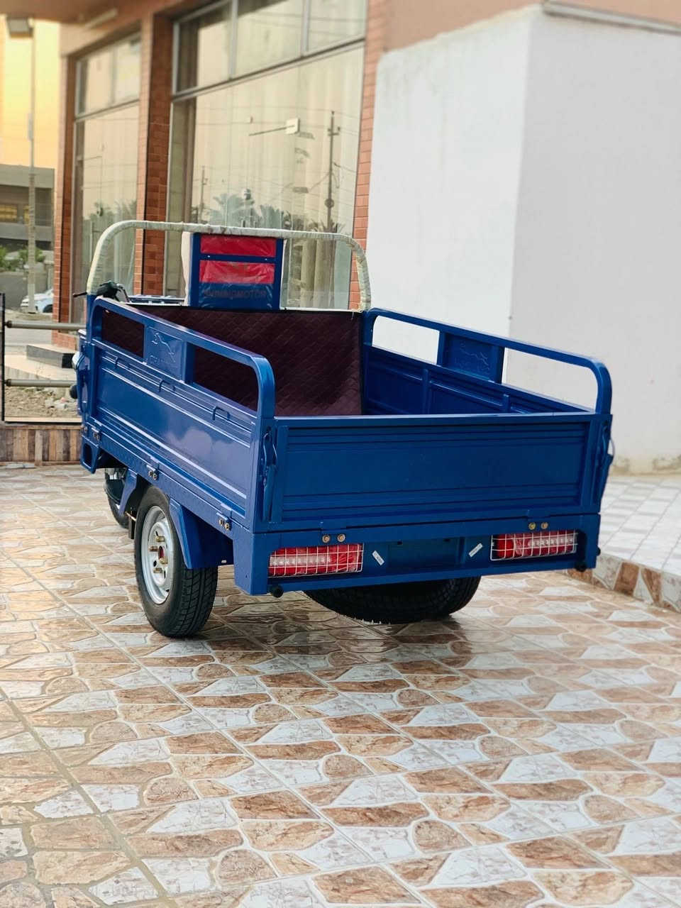 ***********السلام عليكم ستوته للبيع السعر 600 الف مطلوب والمطلوب مالو ماال
***********
