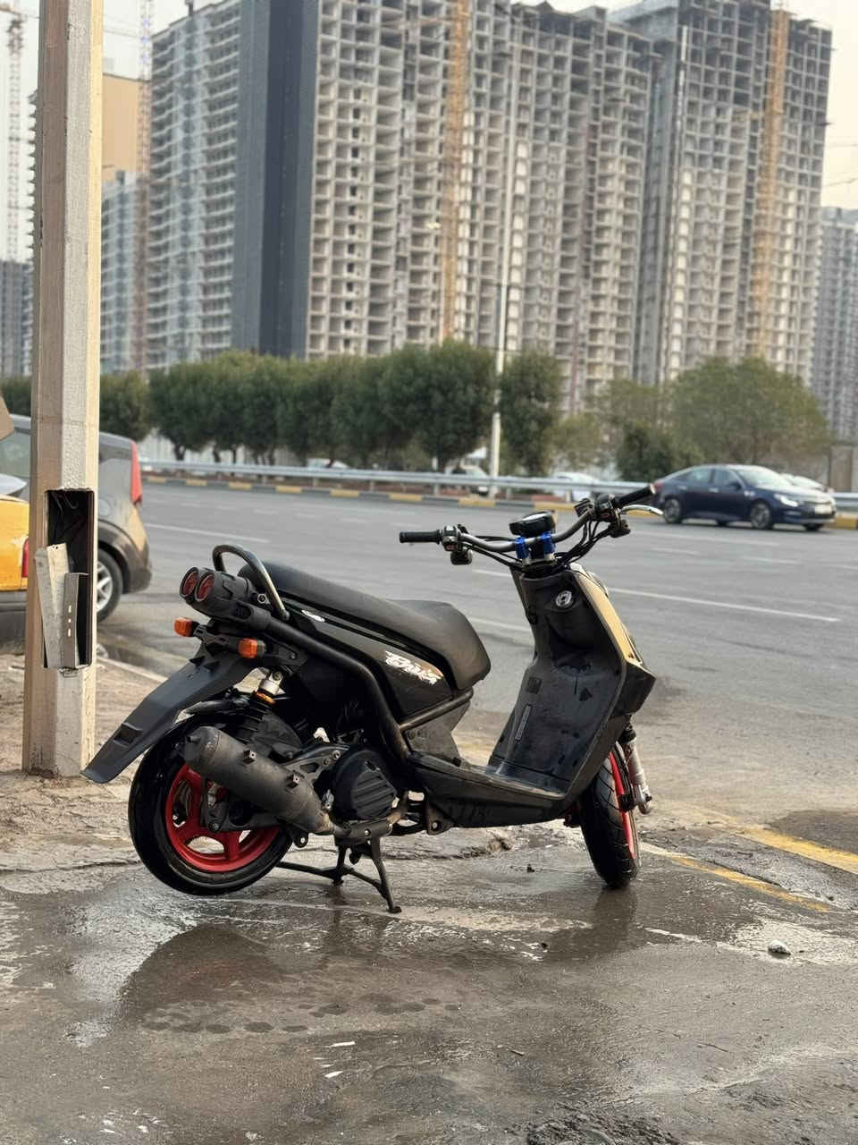 السلام عليكم
سكنس جبلي مكفوله من كل شي صارلي شهر منزله رمبه 

السعر مليون وميه وبيها مجال ***********. العنوان الوشاش
