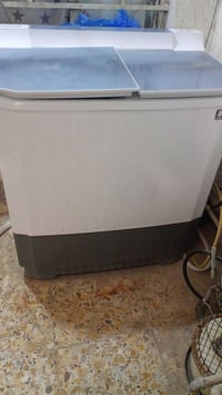 غسالة • حجم كبير • باب مكسور