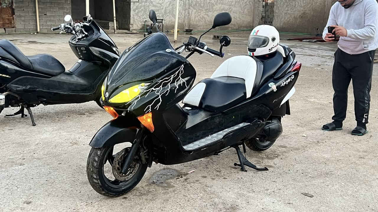 السلام عليكم فورزا 08 عميه بومه للبيع محرك لوگ شلعه تخبل مناقصهه غير كلجات خلفيه ولكلجات بيهن بعد نص عمر 
صالنصه رياضي  والشكل كدامكم تاير خلفي جديد مرايات شكلين  متواجد واتساب ماسنجر واتصال والشراي يجي ويدلل المكان صلاح الدين قضاء بلد  
للأتصال ***********. 
***********
