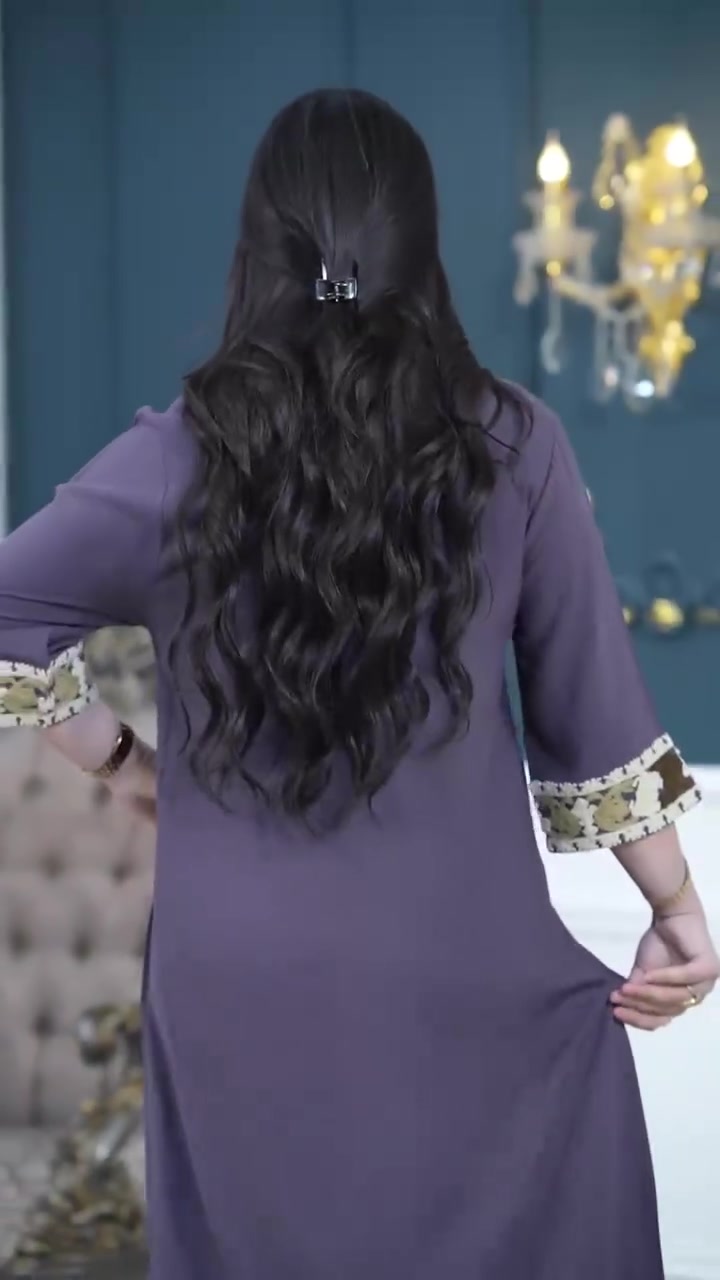 دشداشه كشمير خامه وشغل درجه اولى 
الأحجام تتكون من ٤ قياسات 
L,XL,2XL ,3XL 
الألوان : 2-3 لون حسب الموديل
سعر الدرزن 160 الف


**إذا كنت صاحب هذا الإعلان وتريد حذفه لأي سبب، رجاءا أرسل رسالة إلى الدعم الفني**