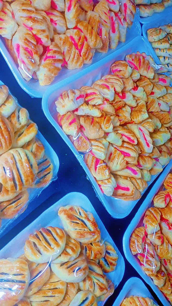 على بركة الله 
اسعار كليجة 👩‍🍳🥮🥟
كيلو مشكل بالجوز 11الف 👏🥖
كيلو الجوز 11 الف🥟
كيلو جوز الهند 9الف🥠
كيلو التمر 9الف🥨
كيلو الحلقوم 9 الف🥖
كيلو السمسم 9الف 🧇
خفيفي فارغ 9الف
خفيفي تمر 9الف
خفيفي تمر وجوز 11 الف🍪
كيلو مشكل بالجواز ب11الف
للحجز مراسلة على الخاص او واتساب
***********
لدينا خدمة توصيل داخل بغداد رصافة  🚕🚕
