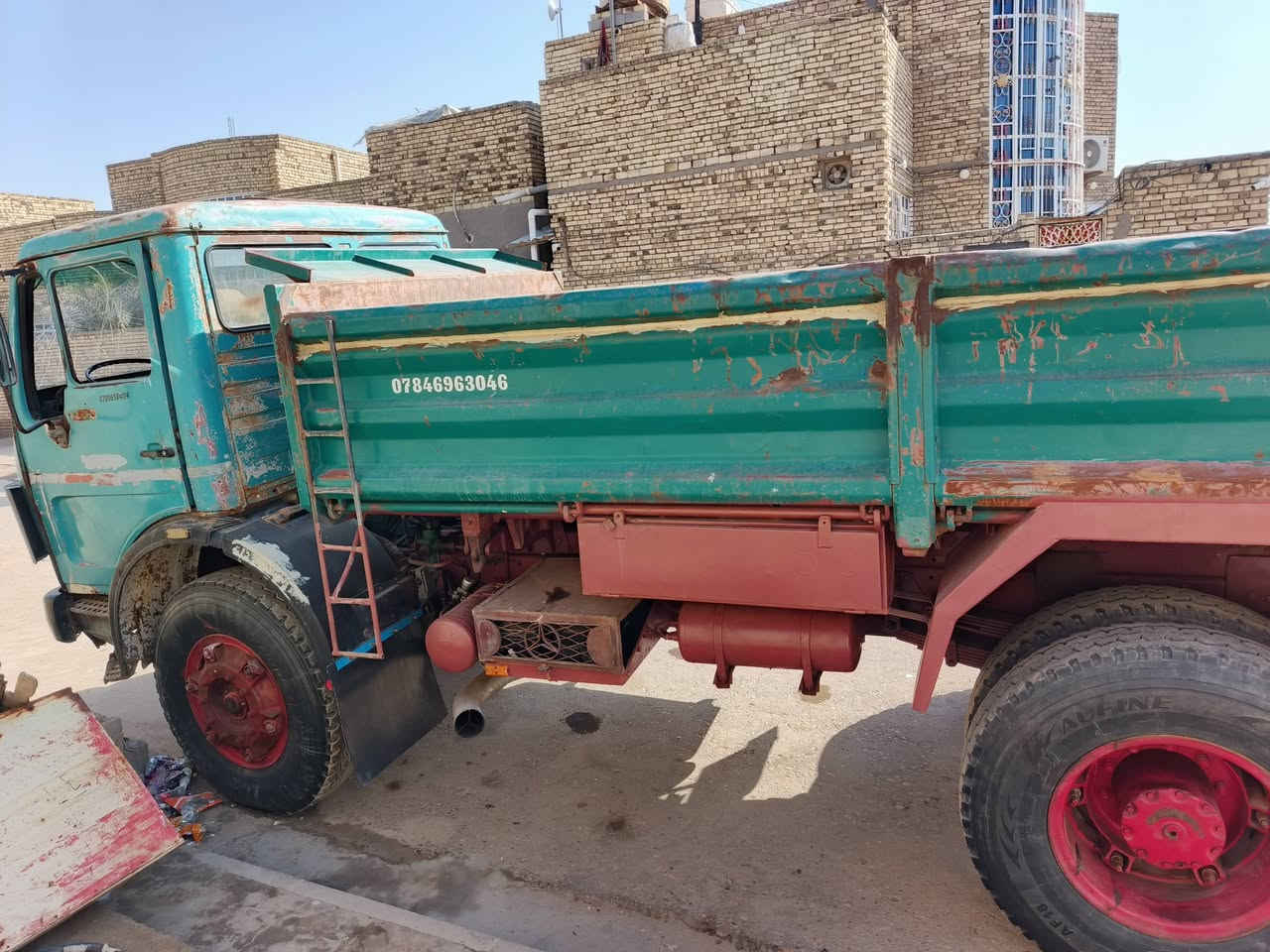 سلام عليكم سياره البي البيع مديل 75 مكينه 25محسن ستندر كير 25 جديد شاصي مكفول الاستفسار اكسن جيف  ***********
