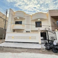 يعلن مكتب عالم العقارات🏠 السلام عليكم   للبيع للبيع دار مساحه 200 متر ...