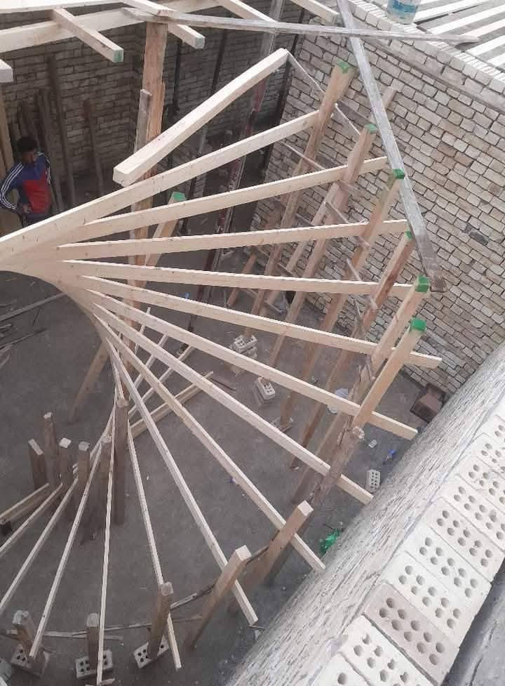 نحنو لسنئ الوحيدين ولاكن الافضل نجارة 🔨وتسليح
قالب كونكريت المنازل ولاعمدة 🗼🏗️بكافة الاحجام ديكورات مغربية 
رفتات رباطات ودوائر الدولة بادارة. ابو كيان 

👉👉استفار تفضل خاص.  او النتصال ***********👈
العنوان بغداد
