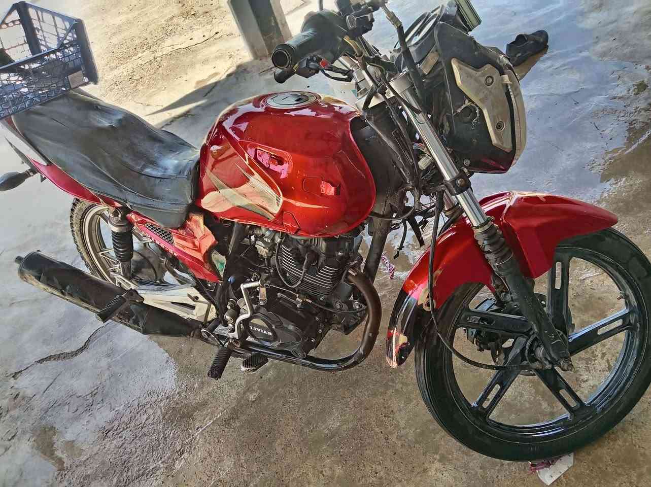ماطور خمسه كير موديل 20السعر 350وبيه مجال مكاني الحويجه داخل لتصال ***********

