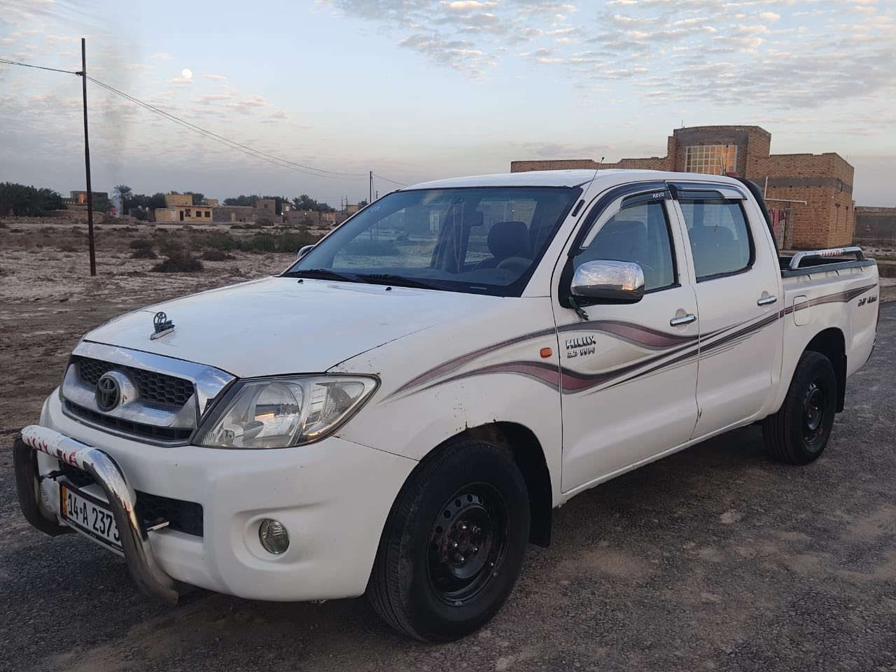 بيك اب تويوتا موديل 2007 سعودي شاصي 19 رقم بصرة باسمي تحويل مباشر كفاله من التبديل والضربة محرك vvt  ٢٧٠٠  جديد ما مفتوح تخم تاير  مكاني ناصرية الغراف السعر 125 وبيه مجال للاستفسار الاتصال على الرقم ***********
