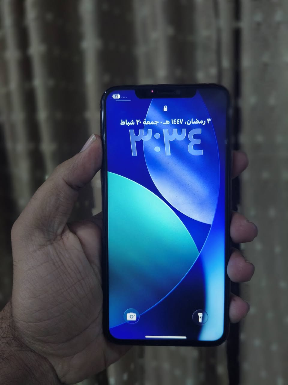 السلام عليكم
ايفون 11 برو ماكس ذ 256 . ب 82 
فكر بسيط بالضهر . ومبدل شاشة. فيس ايدي بصمه وجه شغاله 
  . لكن الجهاز كلة شغال
السعر 225
مكاني بغداد الكمالية
للاستفسار اتصل ***********
