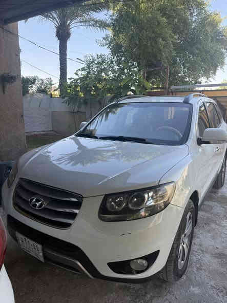 السلام عليكم
✅سنتافيا 2012 للبيع  خليجي
✅باسمي رقم بغداد  
✅مكفوله من الضربه او الصبغ وتبديل حتى الدعاميات مكفولة
المواصفات:
‏✅ 6v /3500  حجم المحرك  
‏✅ 4x4 
✅ دشبول صاج
✅  سبعة راكب 
✅ 3 قطع تبريد 
✅تحكم استيرن جهة
✅ثلاجه بلجكمجه
✅ماشيه 131 الف
✅بغداد الكرادة
✅فتحه قمارة
السعر١٨٠ وبيها مجال
***********
