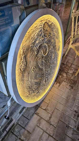 قمر مضيئ من اعمالي اشتغل جميع الاحجام وحسب الطلب واي لون يعجبك
جميع اعمالي انستا تيك توك  قناة التلكرام vaa7k

هاتف ***********
