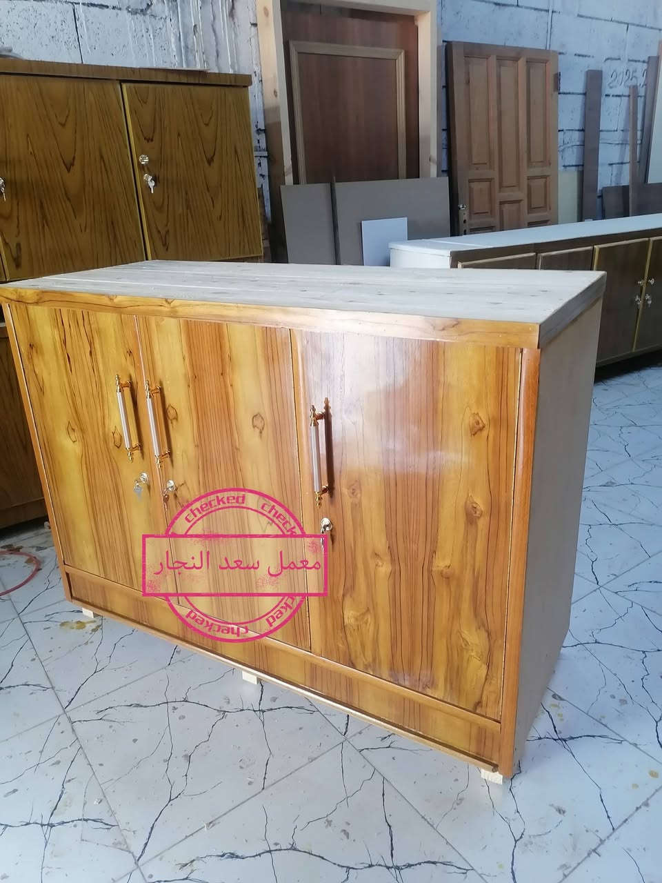 "من قلب المعمل،
تفصال بوفية صاج ثقيل نشتغل حسب الطلب على المتر ✋🏼🪵🔨"
يتوفر لدينا.... 

"تفصال خصوصي جاهز للتسليم."

"غرفة نوم جاهزة.. حسب ذوق الزبون."
معمل سعد النجار العنوان كركوك نهاية شركة الطارق للإستفسار ***********
#نجارة_عراقية #تفصال_حسب_الطلب #معمل_نجارة #خشب_صاج
