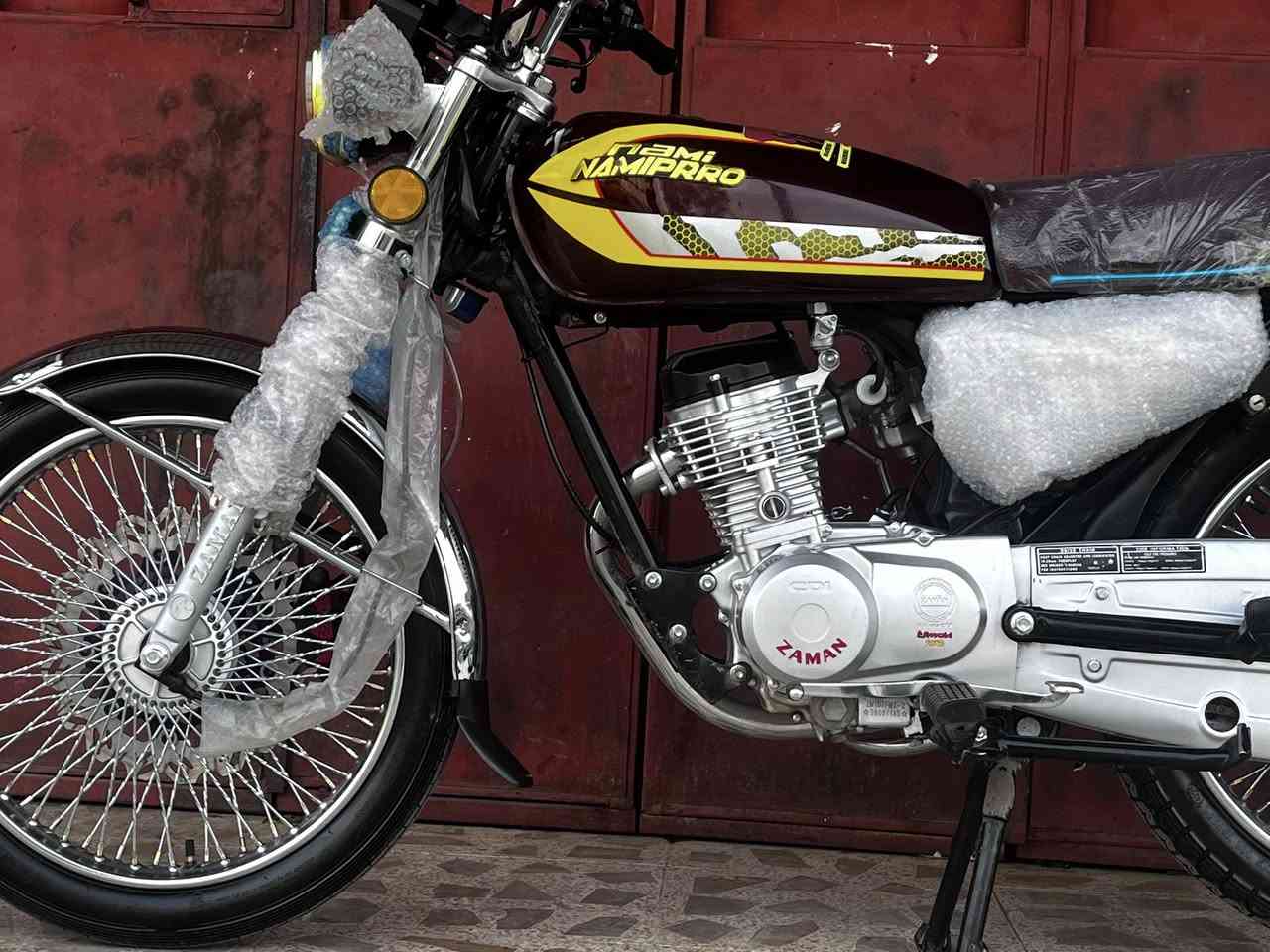 السلام عليكم نامي برو موديل 2025 شوفت عينك صار 3 اشهر طالع من الشركه نضافه فول كلشي بلادي السعر 700 بي مجال بسيط الرقم *********** مكاني كركوك
