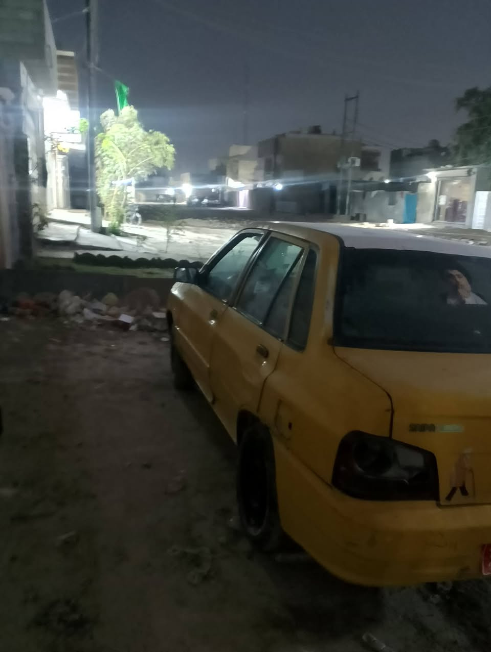 سلام عليكم سايبه منغولي موديل 2011 دشبول نفخ رقم احمر سنويه عضم عاج رقمها بصره راعيها موجود بس ما واصله اتكفل سرقه وعشاير تأخذها من باب البيت سياره مكينه و كير خير من الله تخم تأير كهربائيات كلها شغاله سعرها 900 الف قفل من الخير سنويه عضم عاج  مكاني بغداد الحبيبه رقم تليفون ‏‪‪0774 048 5424
