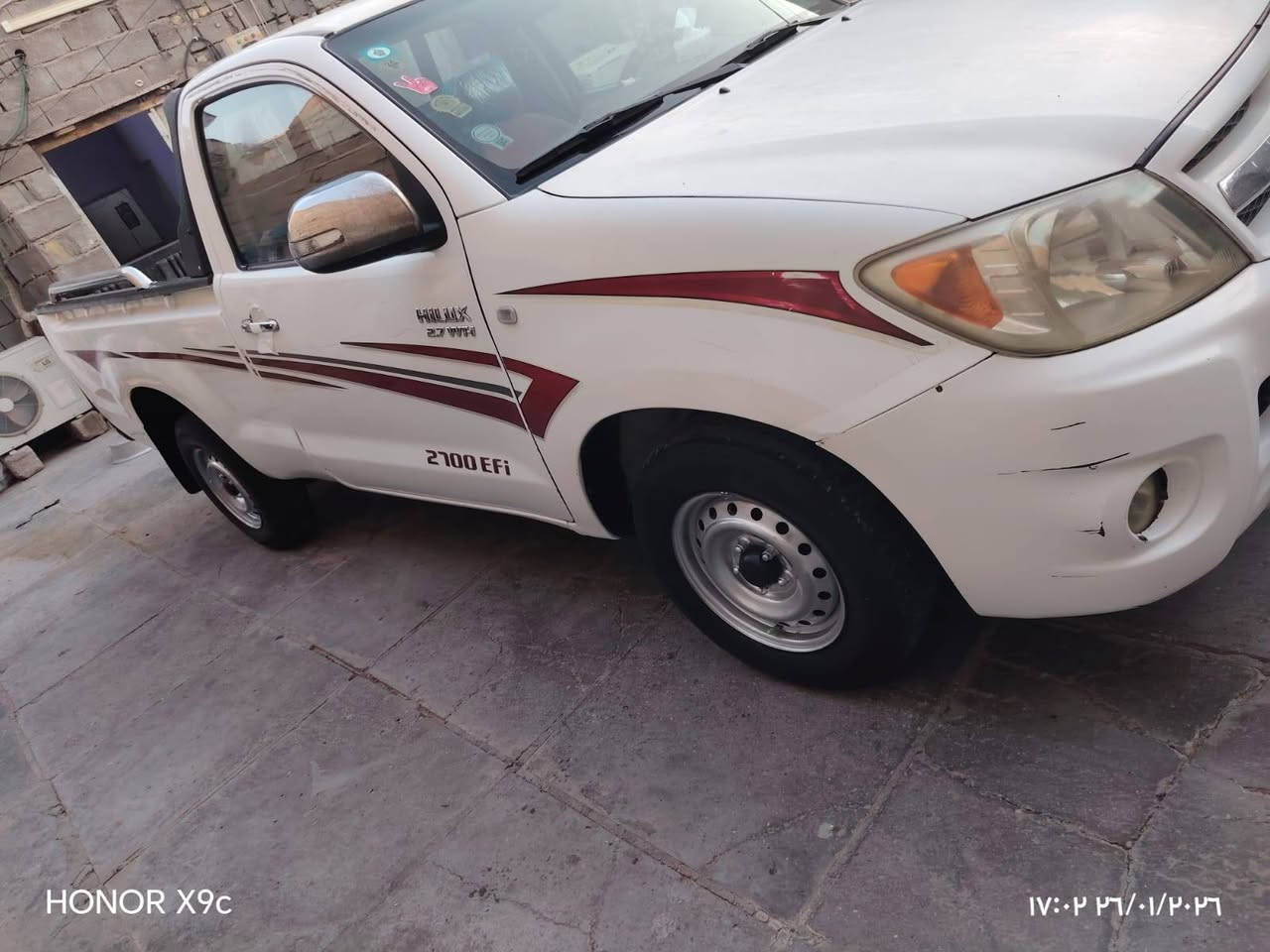 سلام عليكم سياره بيكم هايلوكس تك للبيع 2007مقفوله من صبغ مكاني بصره رقم واسط الهاتف ***********واتساب
