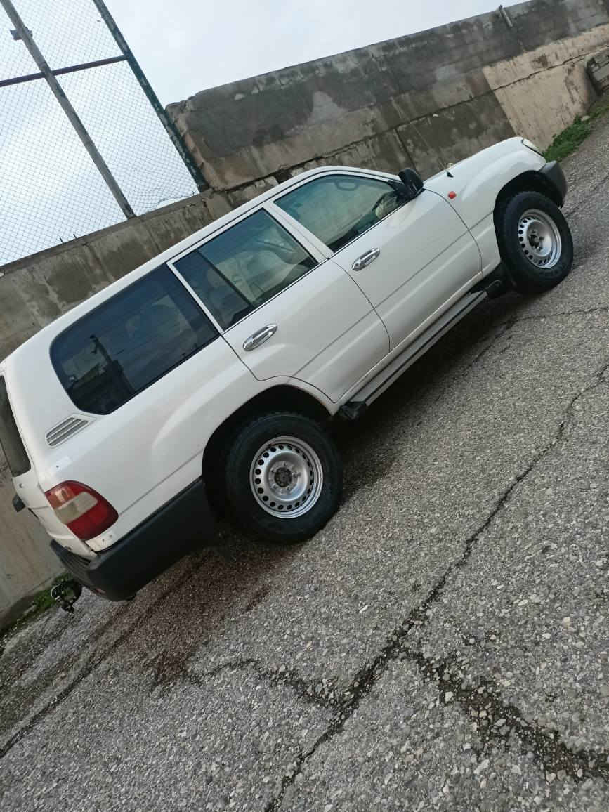 مونیکامۆدیل 2000ئاڕمی سلیمانی پلاستیک بە شەرتی ئە وەلیاتوغە رامە وهە وشتیک بە شە رت گیڕومە کینە وئە کسل بە شە رت تایە یتازە دە  لوبی لە ژیرە دە عمولی درانی هیچ نیە  حیزام بۆیاخ بی شانوسە خف بۆیاخی هە تاحە زکە ی جوانە ماشە ڵا بی چاڵوشوخت وسارد  وە ک شوشە وایە ماشەڵا هە موگیانی بە شە رت ماڵی دۆستە سعری 96وە رە قە وتۆێ مە عامە لە شۆین سلیمانی   ***********mm*********** السليمانية, العراق
